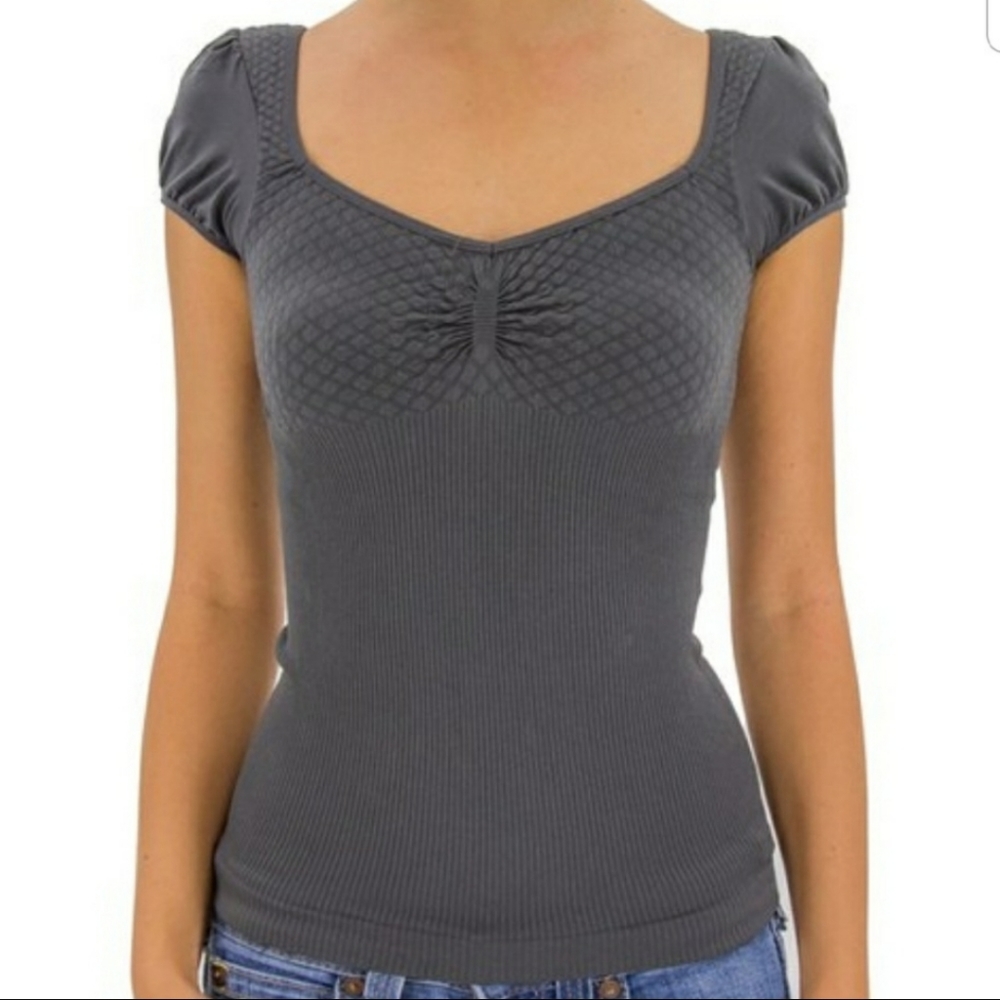 Fitted Top